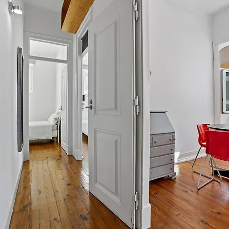 The Blue House - Saint Pauls Apartment *