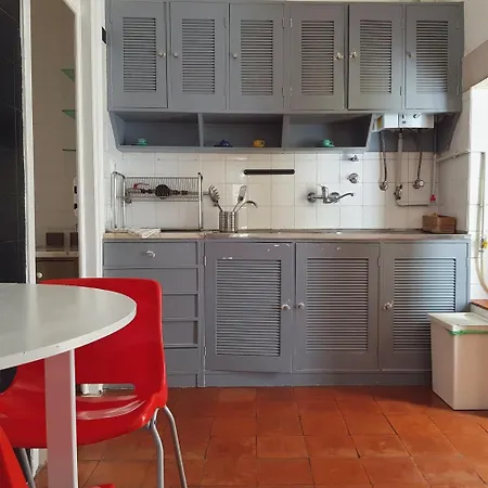 The Blue House - Saint Pauls Apartment Lissabon